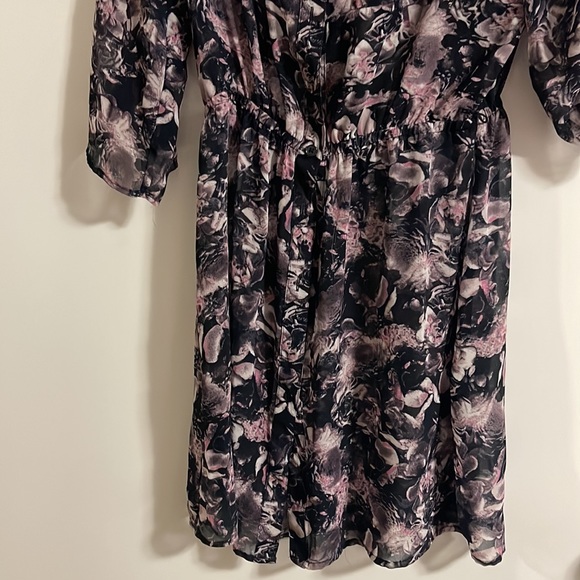 Temperance dress - Picture 2 of 5